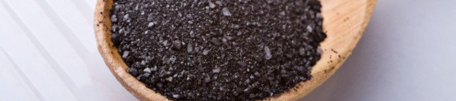 Черна индийска сол – какво представлява и полезна ли е?