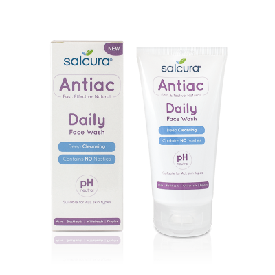 Antiac Daily Face Wash 150 мл - почистваща пяна за лице с проблемна кожа Серията Antiac Daily на Salcura е специално създадена, за да поддържа кожата чиста и да намали появата на пъпки. Тя предлага две възможност Antiac Daily Face Wash 150 мл - почистваща