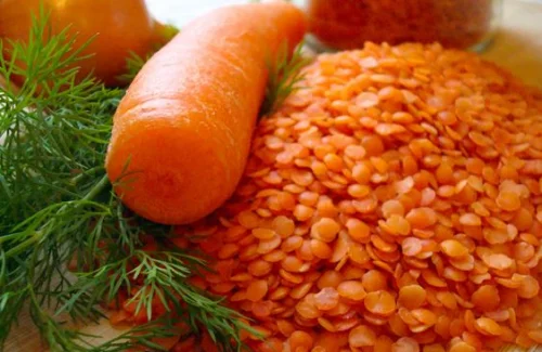 Оранжевата леща е по-мека и с по-сладък вкус. 