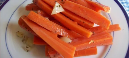 Морковени пръчици - нискокалорична закуска