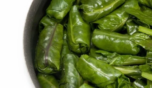 Вкусна рецепта за сърмички с лапад.