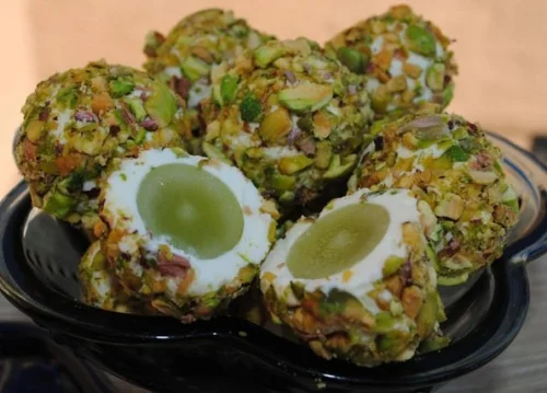 С шам фъстък се приготвят вкусни сладкиши и други ястия