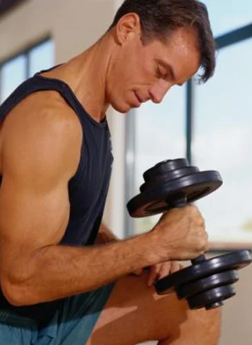 Leucine instant от Athlete's Nutrition повишава показателите за издръжливост и сила
