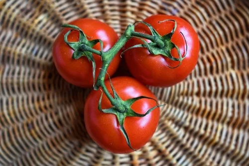 Lycopene 10 мг 60 гел-капсули на топ цена от Haya Labs е мощен антиоксидант, който поддържа сърдечно-съдовата система. 