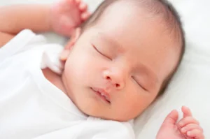 Baby's Jarro Dophilus формира чревната микрофлора и спомага перисталтиката.