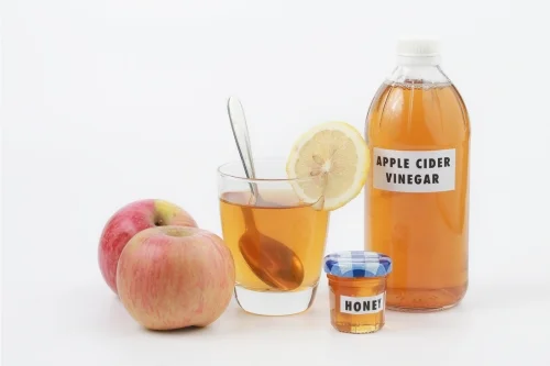 Apple Cider Vinegar with Cinnamon & Turmeric е натурален продукт за намаляване на кръвното налягане.