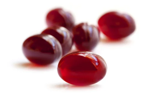 Krill Oil на дражета е хранителна добавка, която регулира холестерола и подобрява дейността на сърцето