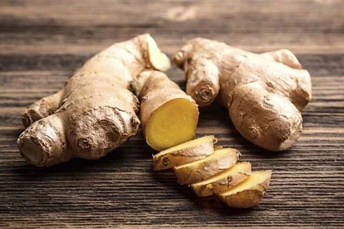 Ginger Root 550 мг 100 капсули на страхотна цена от Nature's Garden намалява гаденето при пътуване