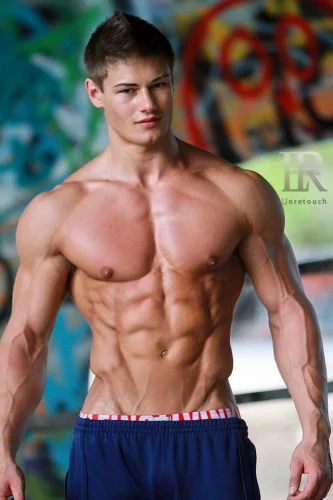 Комплекса от витамини ADAM Male Multi укрепват здравето и подпомагат потентността.
