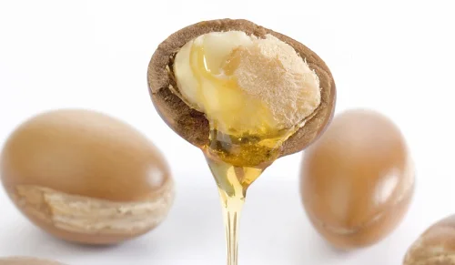 Argan Oil Organic от Now Foods оказва подхранващо и хидратиращо действие, предотвратява обезводняването, изпръхването, прекалената сухота, и белене.