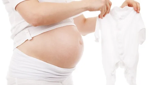 Belly To Baby Омега-3 ДХА поддържа доброто настроение на бременните жени и подпомага регулирането на простагландините
