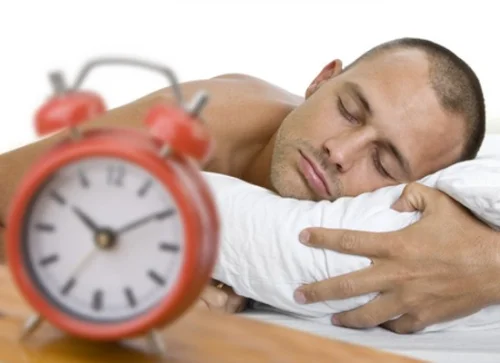 Melatonin на таблетки на добра цена помага при проблеми със съня.