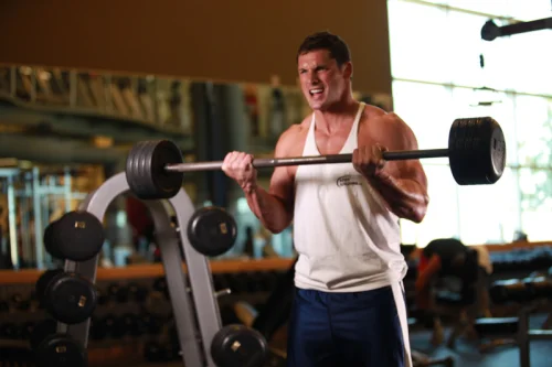 The True Whey 453 гр от Source Naturals увеличава мускулния растеж и повишава енергията.