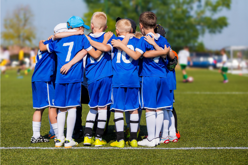 ​Спортът в ранна детска възраст води до емоционална устойчивост в гимназията.