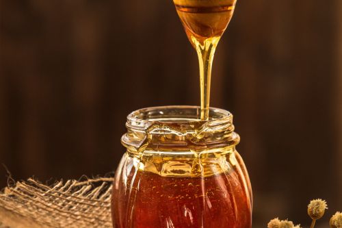 Как да приготвим чеснов мед?