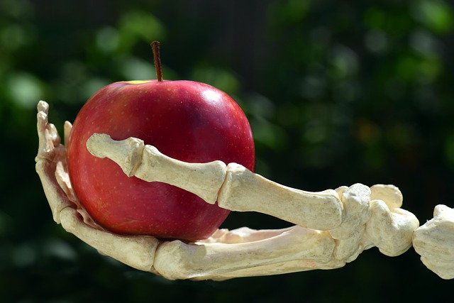 Osteozin 30 таблетки на ниска цена от BioShield се грижи за здравината на костите и зъбите.