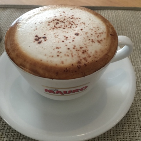 Caffe Mauro Чаша за капучино или чай 1 бр. Порцеланова чаша на изгодна цена е стилна и удобна