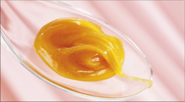 Чистият мед от Манука е идеален основен продукт, който ще ви даде нови сили, когато се чувствате уморени
